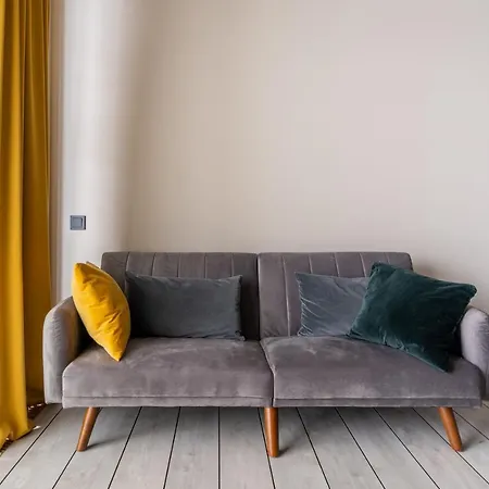 Lofts & Rosegold Luxury In Elegant 1br With Balcony In Center Apartment *